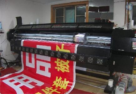 永嘉喷绘广告分辨率是多少？